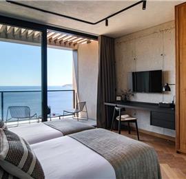 Luxury 4 Bedroom Villa with Heated Infinity Pool, Sauna, Gym, Jacuzzi and Sea Views in Vrbica, near Dubrovnik, Sleeps 8